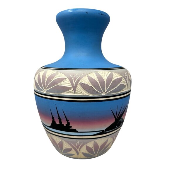 Navajo Native American Pottery Vase Blue Sunset Silhouette Design Signed 8 Inch - Picture 4 of 11